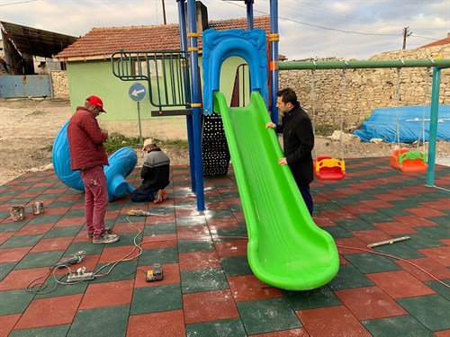Kaymakam Buğra Karadağ Oyun Parkında İncelemelerde Bulundu